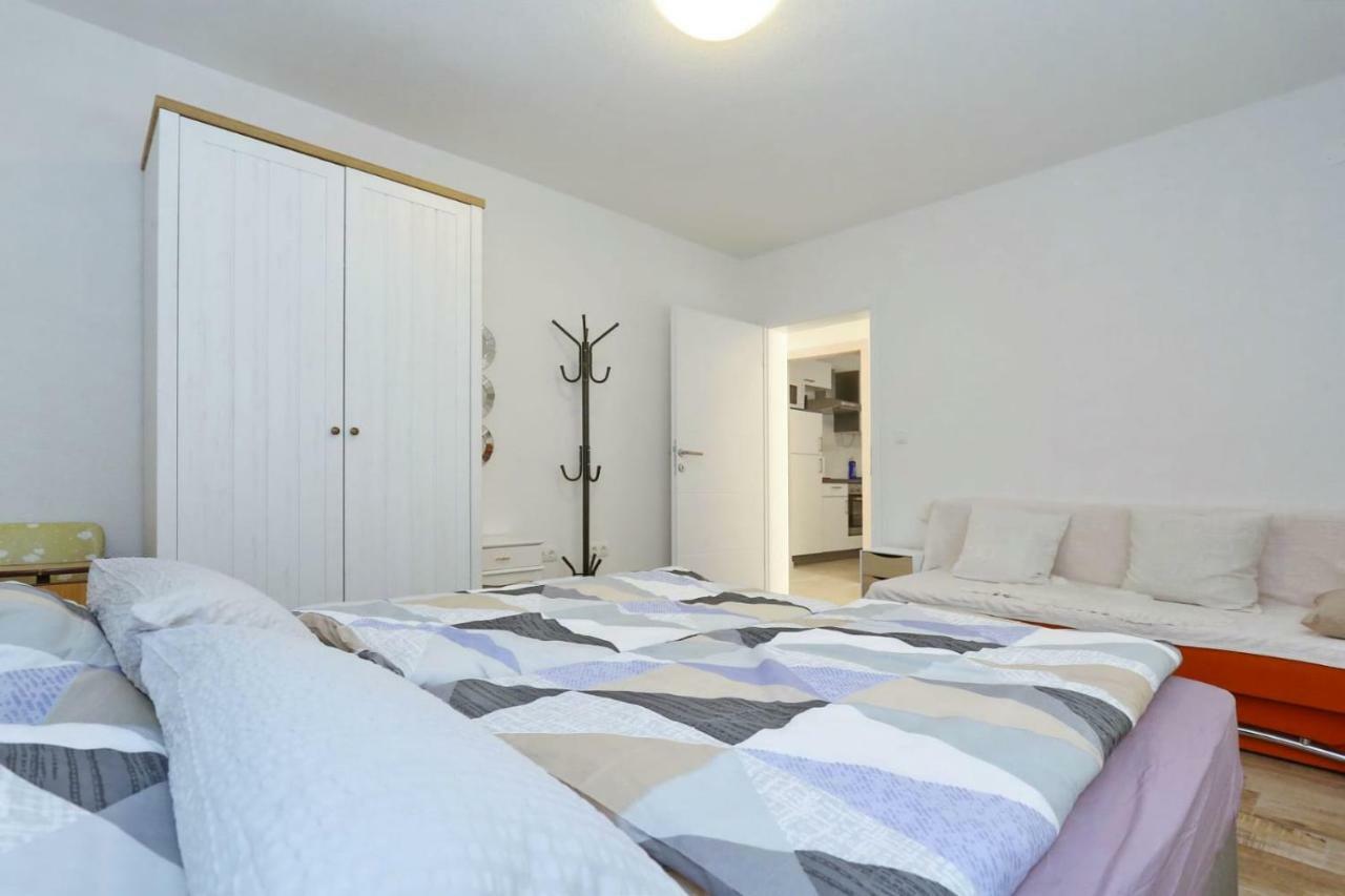 Malu Vir Apartment Екстериор снимка