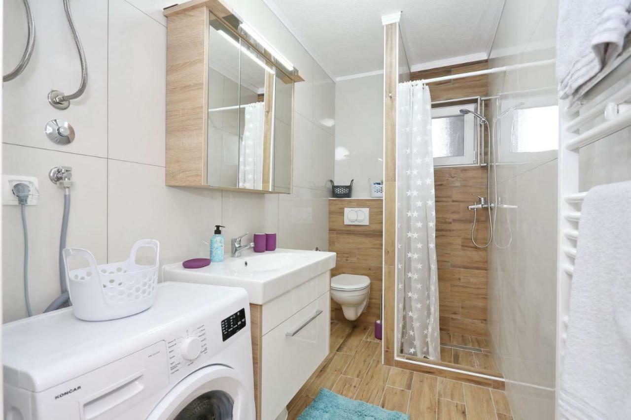 Malu Vir Apartment Екстериор снимка