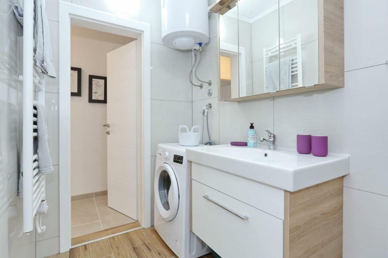 Malu Vir Apartment Екстериор снимка
