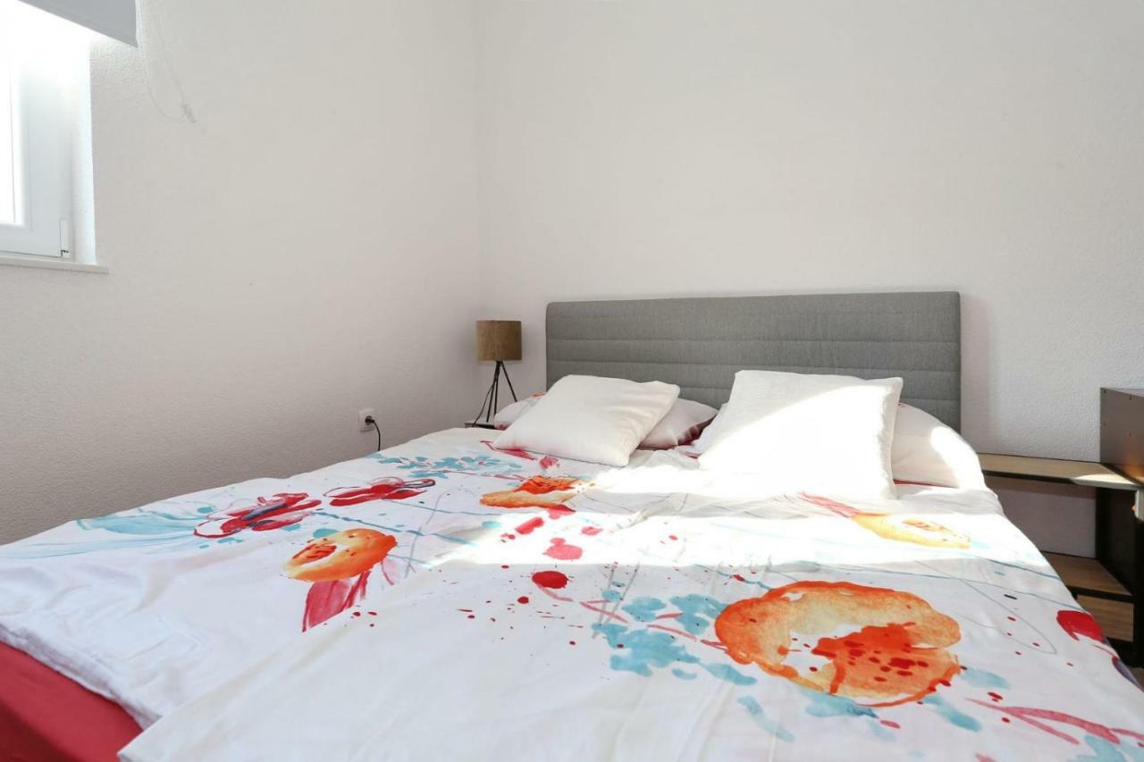 Malu Vir Apartment Екстериор снимка