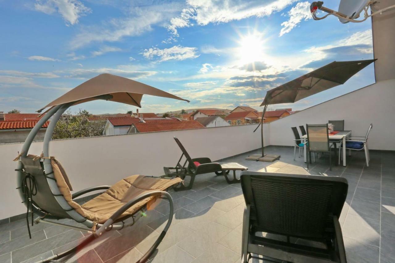 Malu Vir Apartment Екстериор снимка