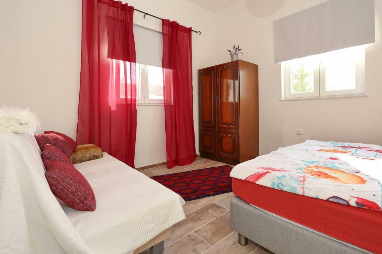 Malu Vir Apartment Екстериор снимка