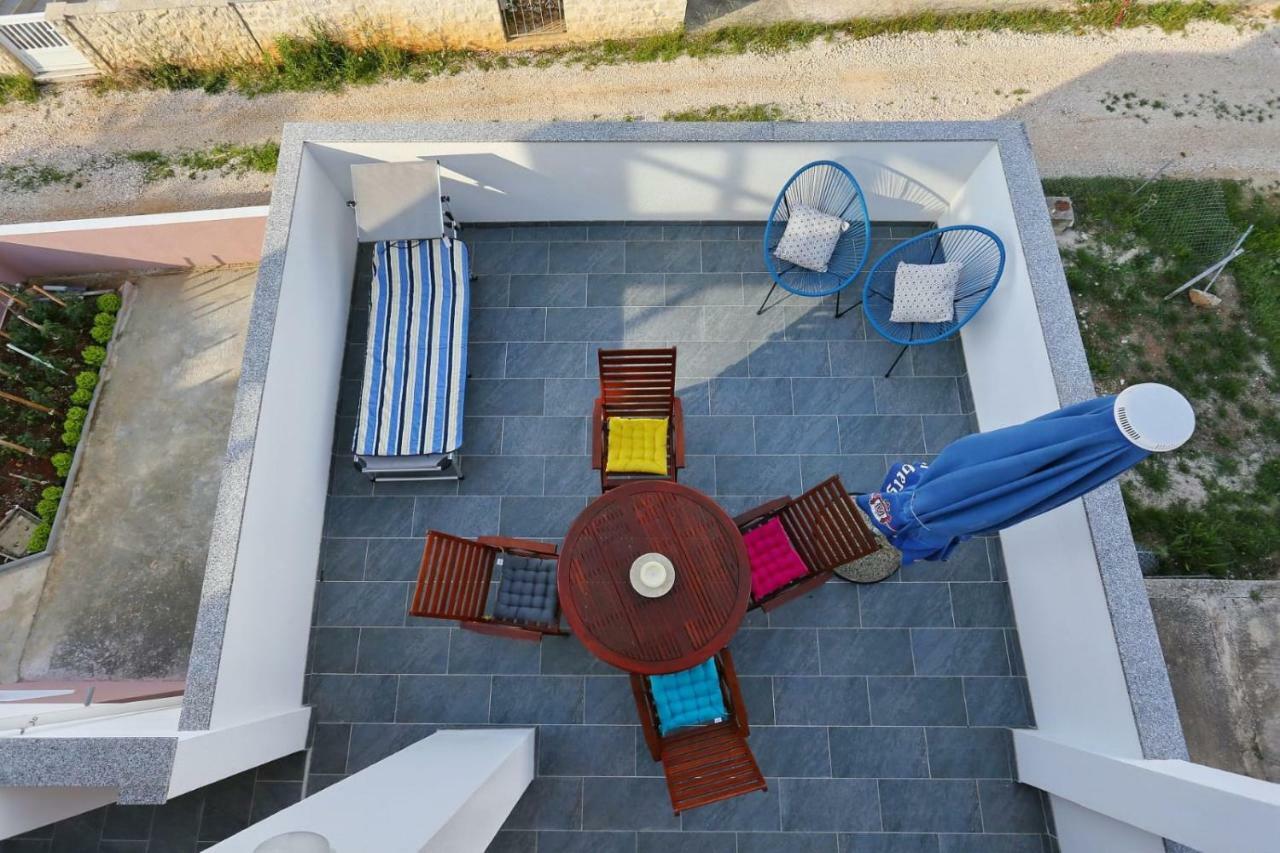 Malu Vir Apartment Екстериор снимка
